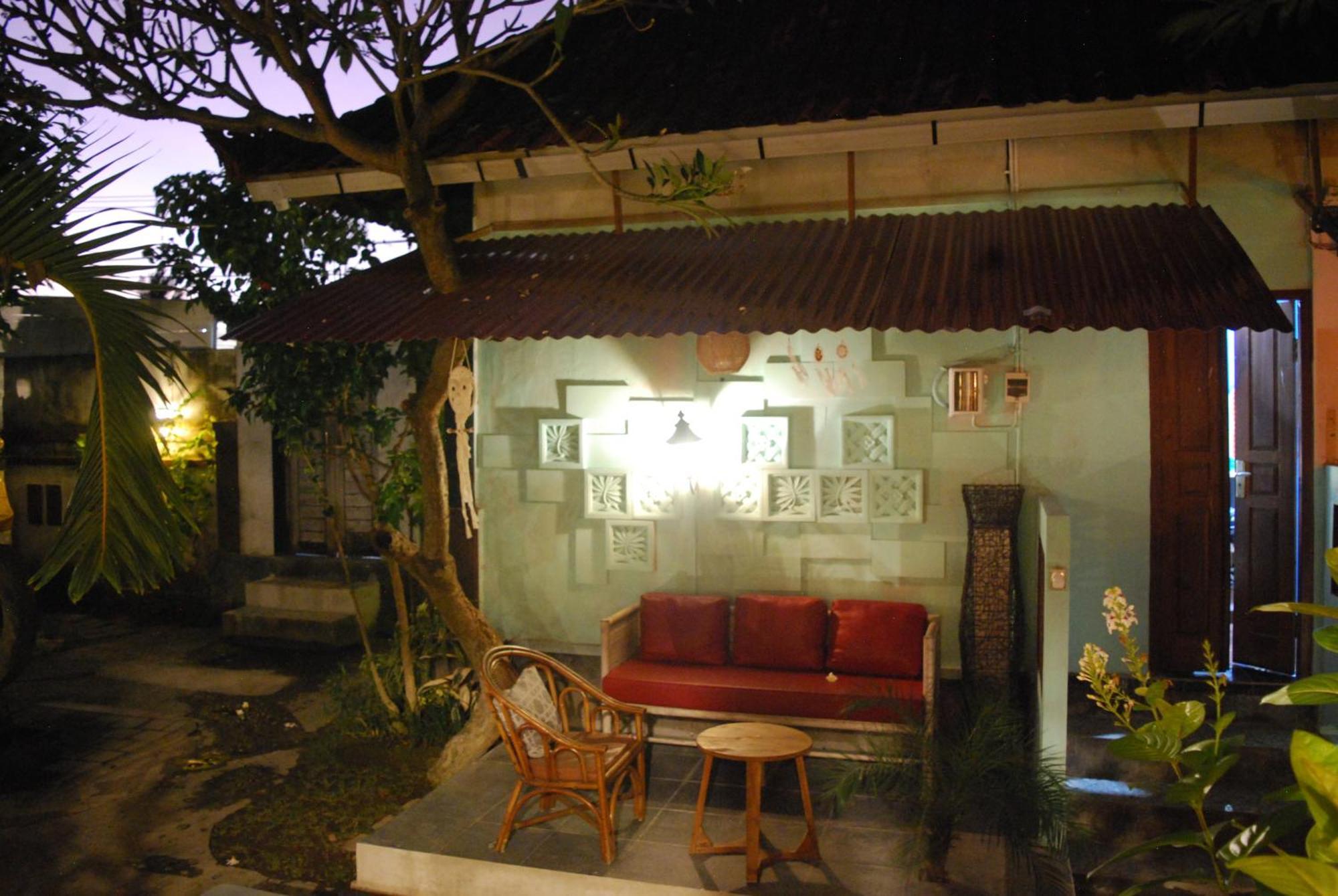 Dalum Homestay Amed Zewnętrze zdjęcie